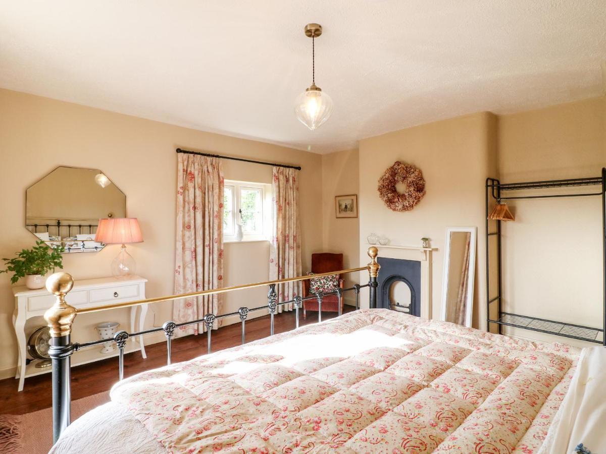 Bluebell Cottage Рагли Экстерьер фото